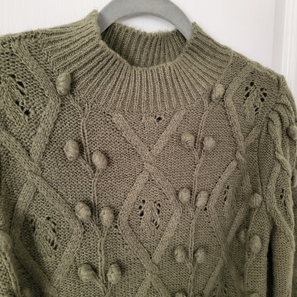 Chelsea & Violet Sknit sweater sage green size S - Picture 3 of 4